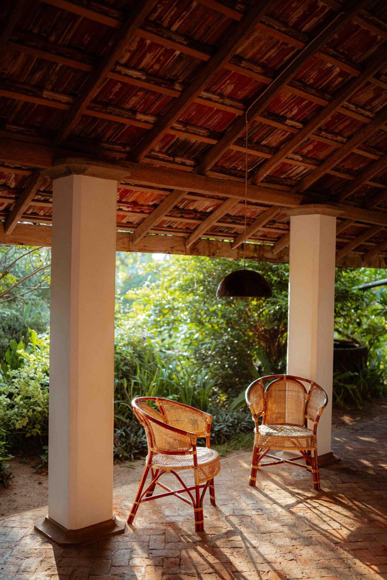 Amuura Beach Villa Берувала Экстерьер фото